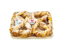 Lade das Bild in den Galerie-Viewer, Olgabrezeln 4er-Pack