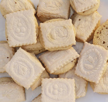 Lade das Bild in den Galerie-Viewer, Eierspringerle