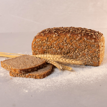Lade das Bild in den Galerie-Viewer, Bio-Dinkel-Vollkornbrot
